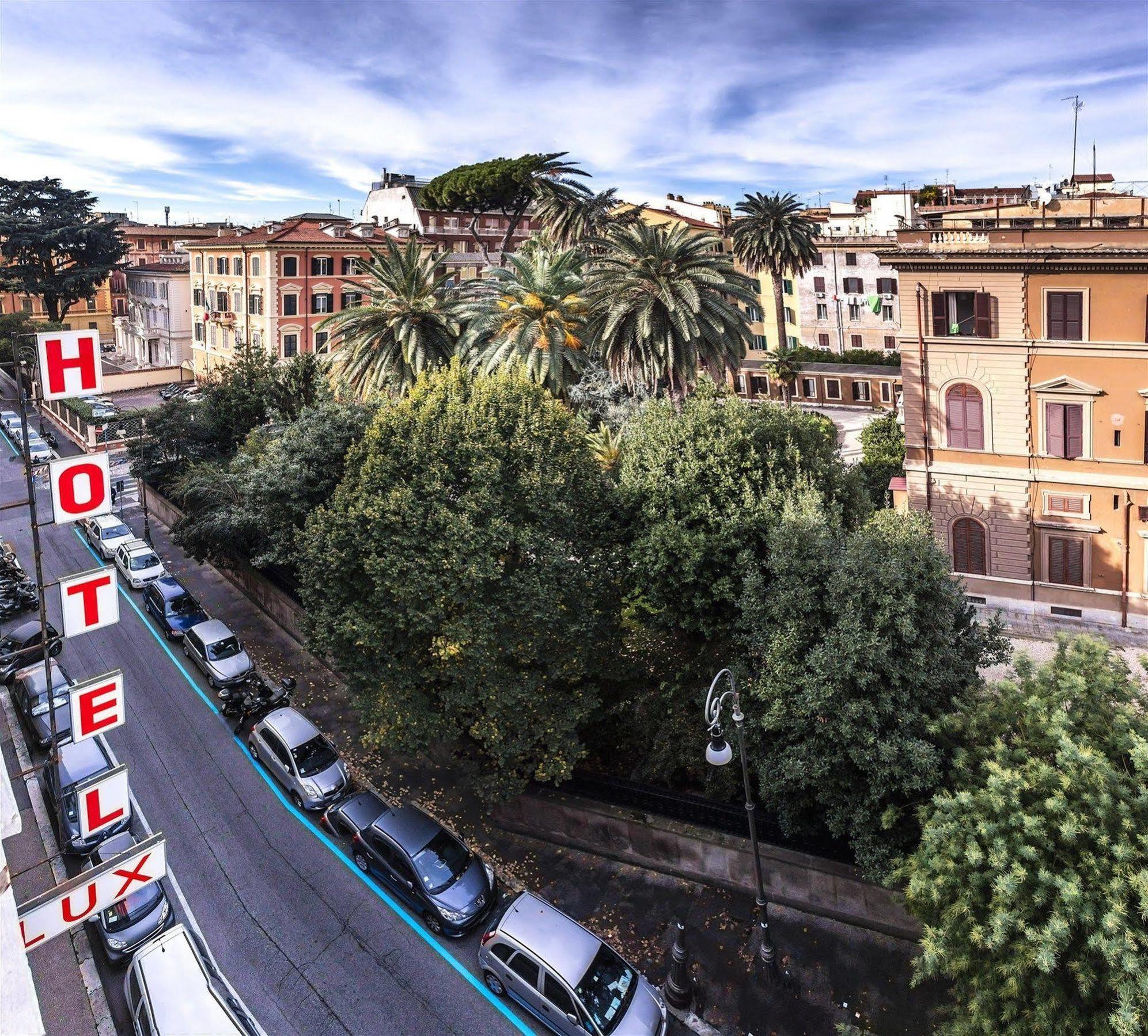 Hotell Raeli Lux Rom
